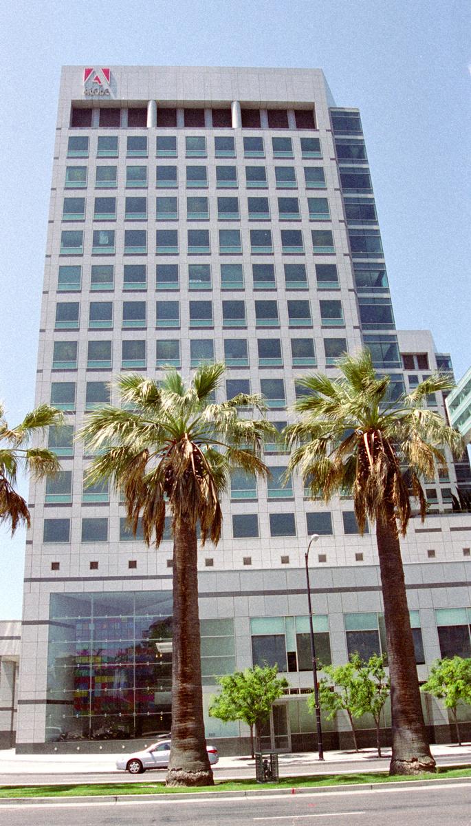 Adobe Headquarters (San Jose, 2003) 
