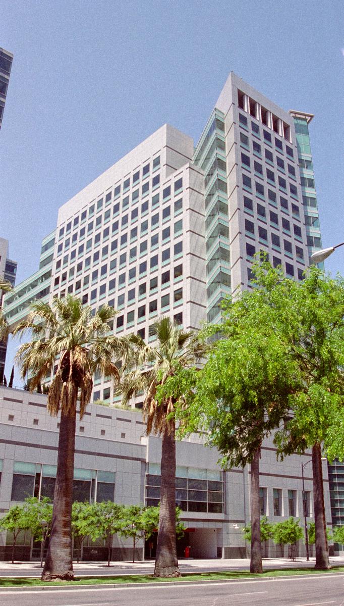 Adobe Headquarters (San Jose, 2003) 