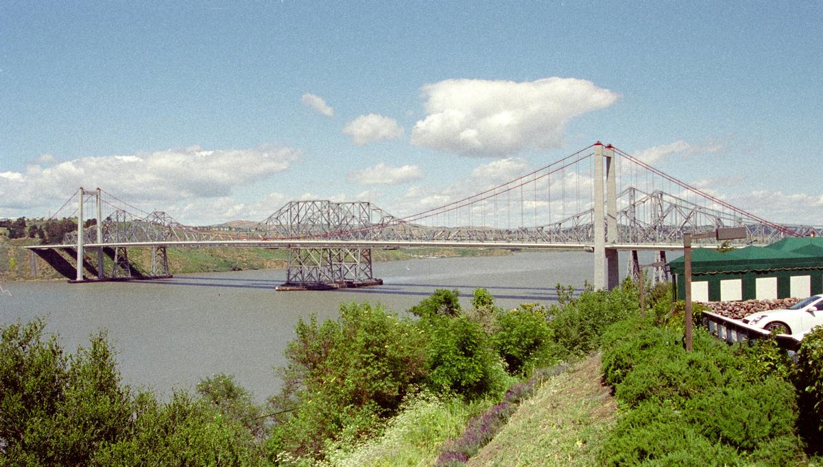 Carquinez Strait Bridge 