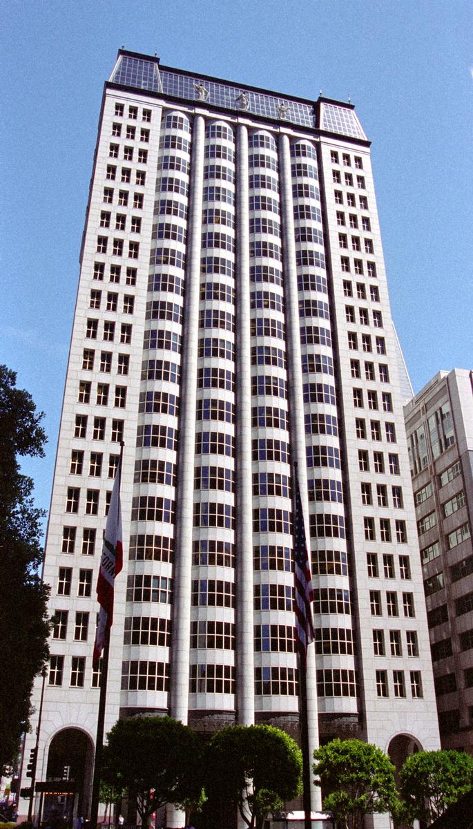 588 California Street (San Francisco, 1987) 