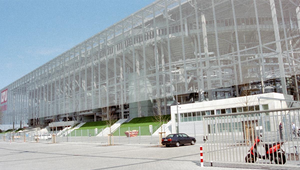 LTU Arena (Düsseldorf, 2004) 