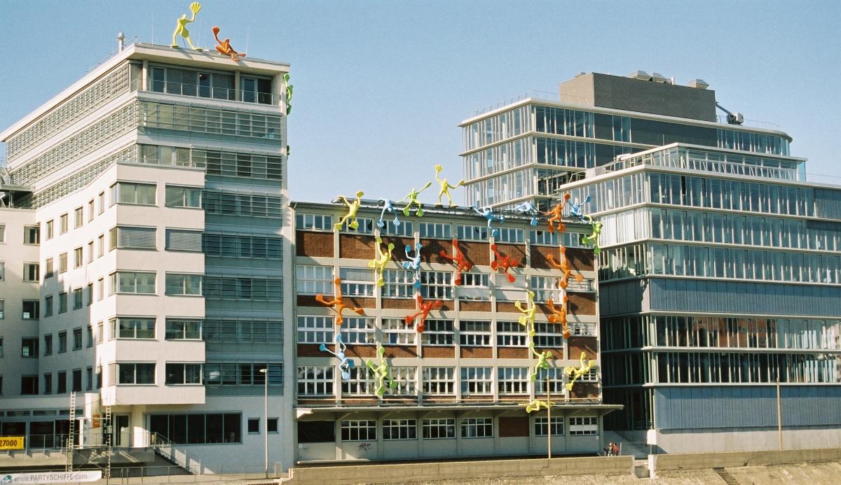 Medienhafen, Düsseldorf – Speditionsstrasse 15a 