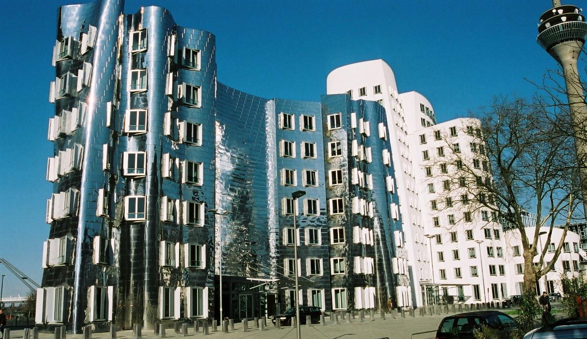 Neuer Zollhof, Building B + C 