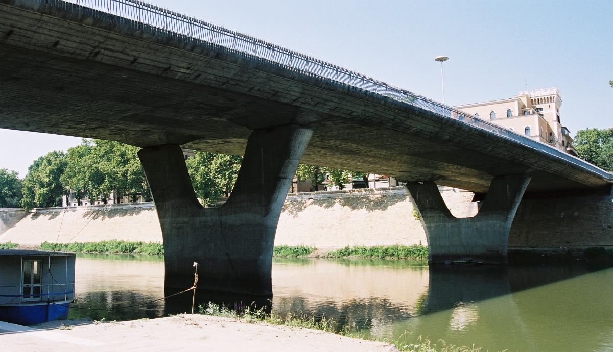 Ponte P. Nenni, Rome 