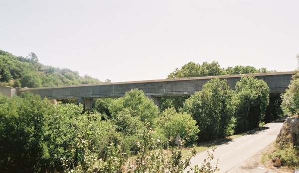 Aqueduc du Canal de Provence sur l'Abéou 