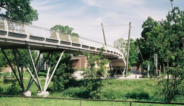 Schrägseilbrücke am Brückencenter Ansbach 