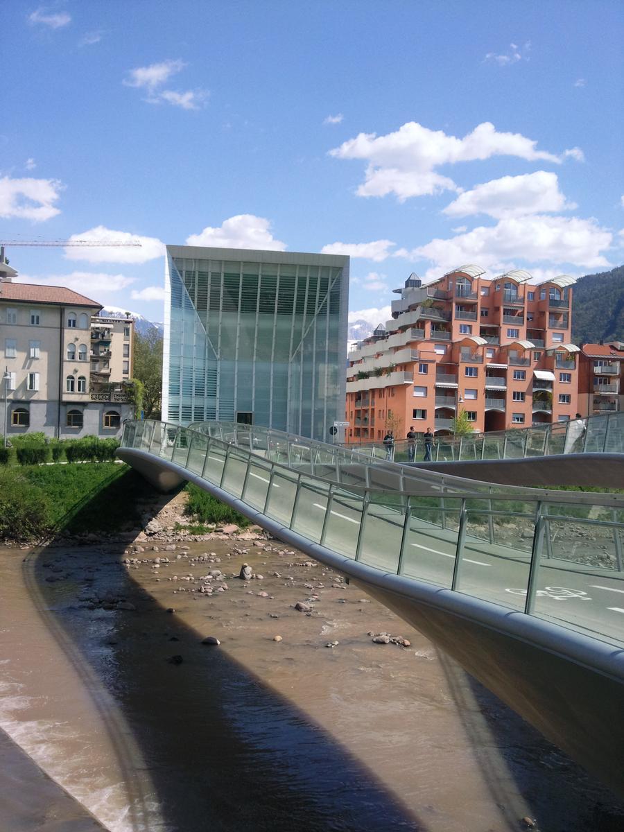 Bolzano Museum Footbridge 