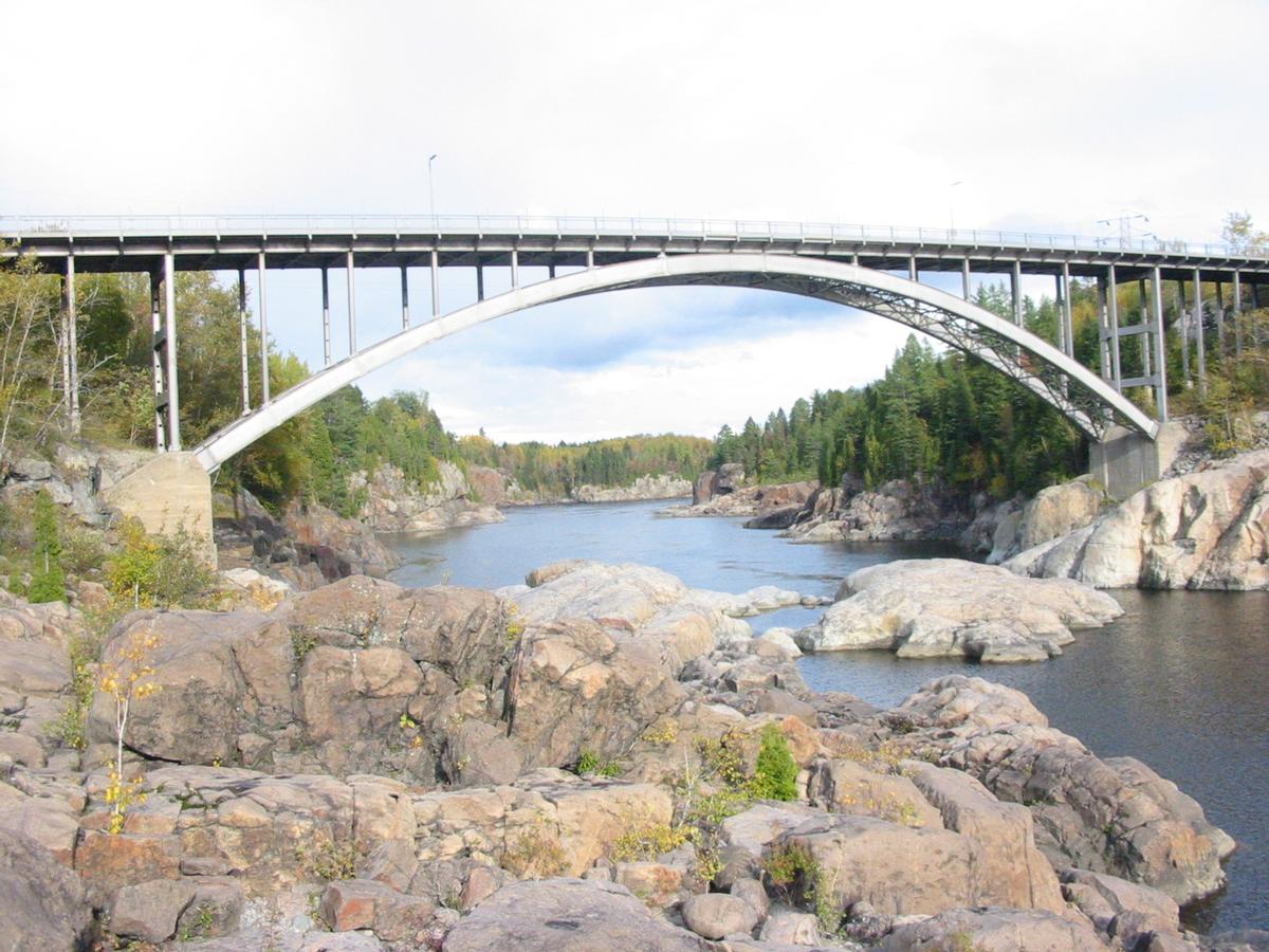 Arvida Bridge 