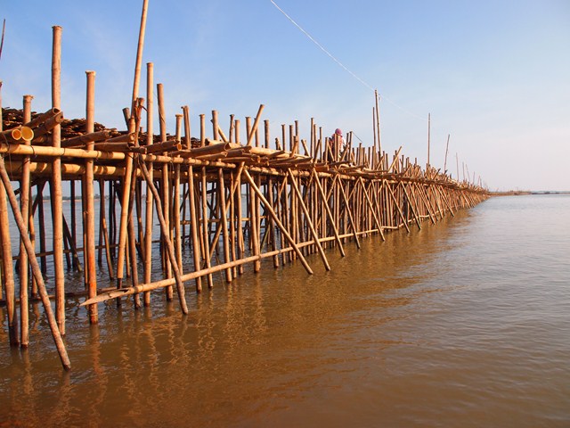 Kampong Cham Bamboo Bridge 