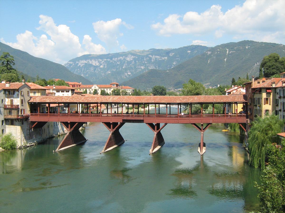 Ponte degli Alpini 