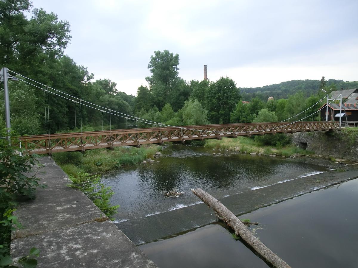 Hängebrücke Benešov u Semil 
