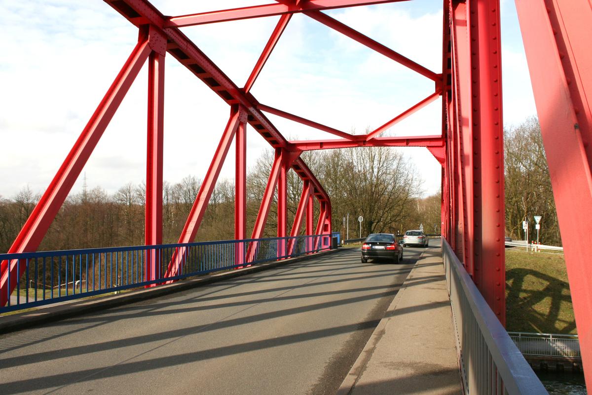 Bladenhorst Bridge 