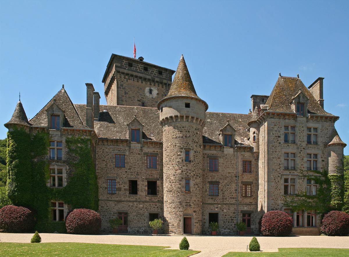 Schloss Pesteils 