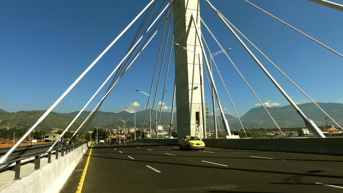 Gilberto Echeverri Mejía Bridge 