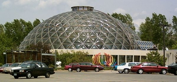 Greater Des Moines Botanical Garden Conservatory 