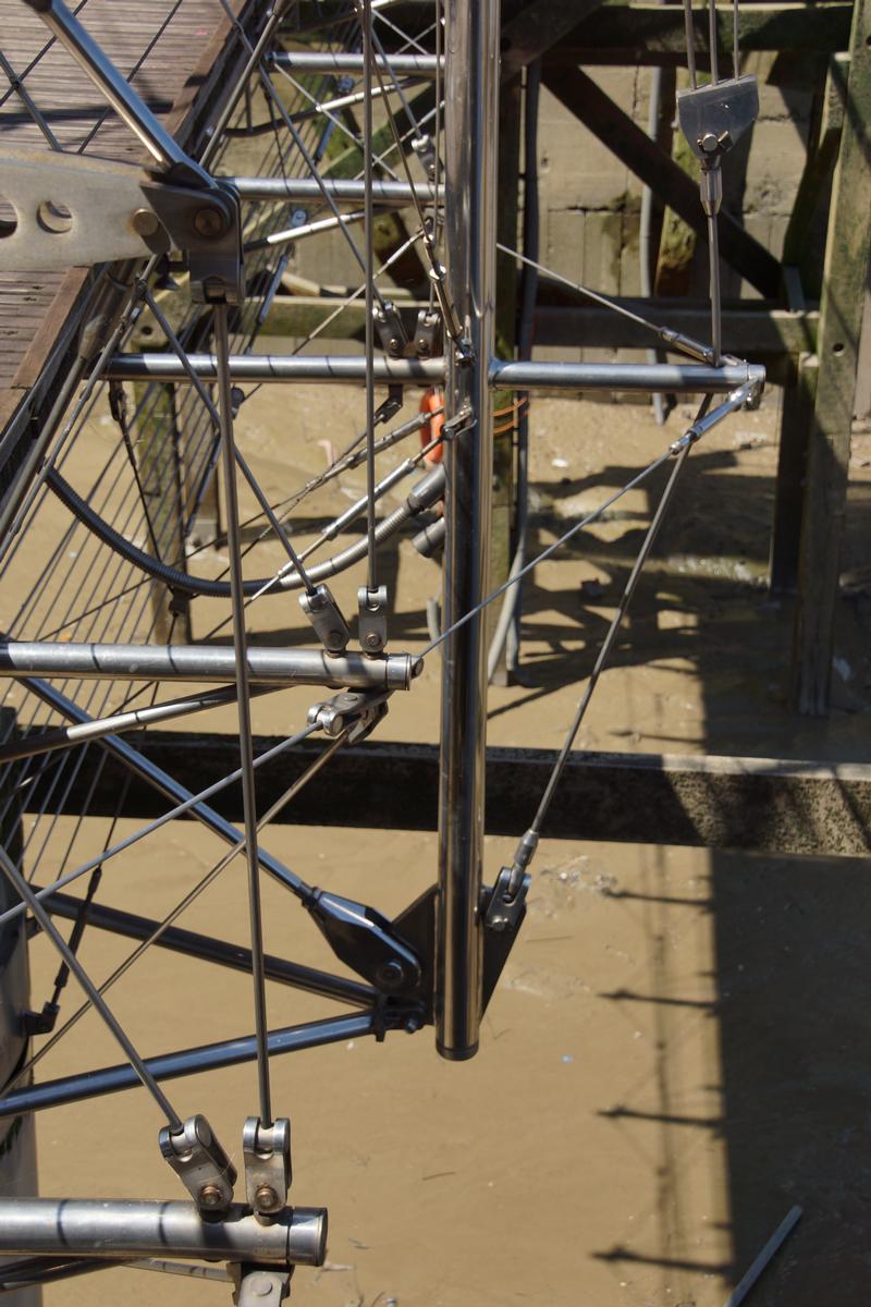 Saint Saviour's Dock Footbridge 