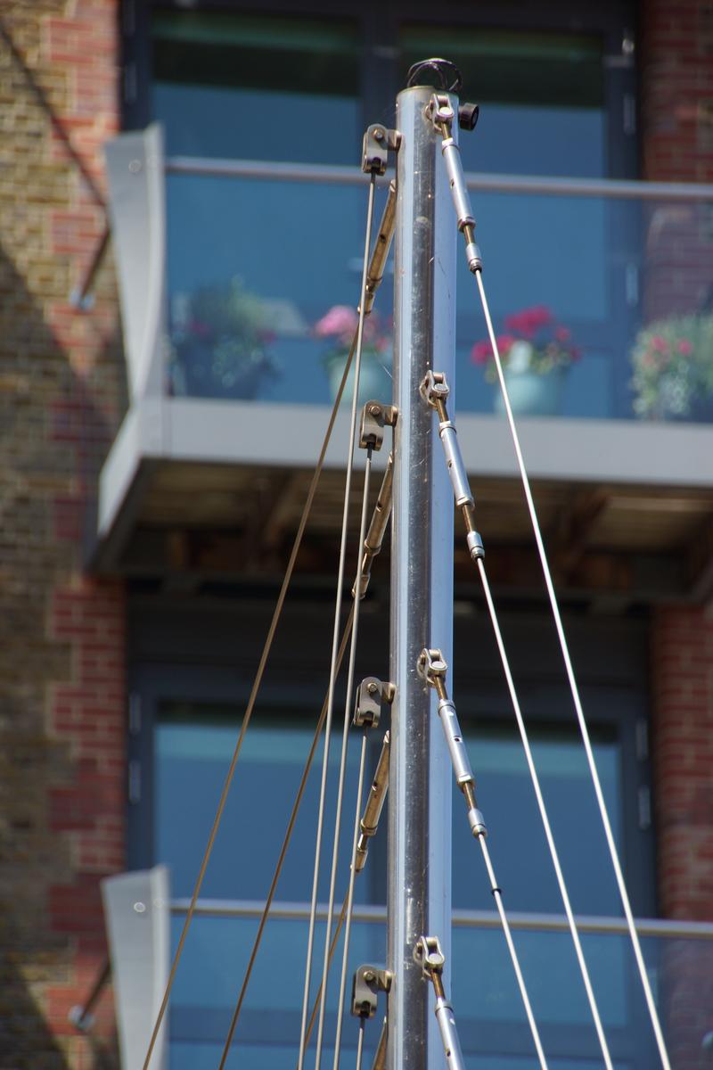 Saint Saviour's Dock Footbridge 