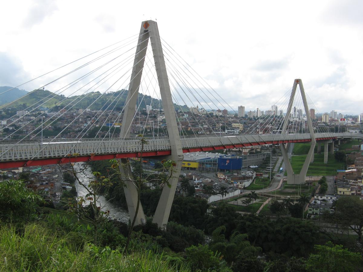 Cesar-Gaviria-Trujillo-Viadukt 