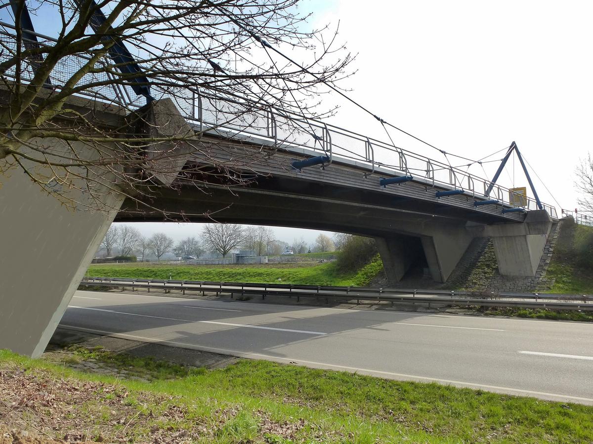 Geh- und Radwegbrücke Gundelfingen 