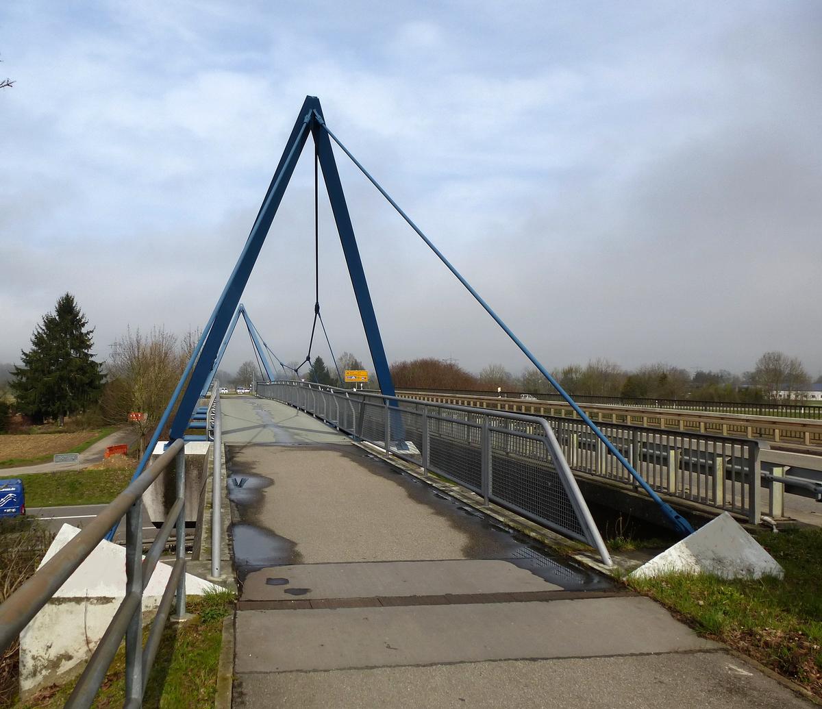 Geh- und Radwegbrücke Gundelfingen 
