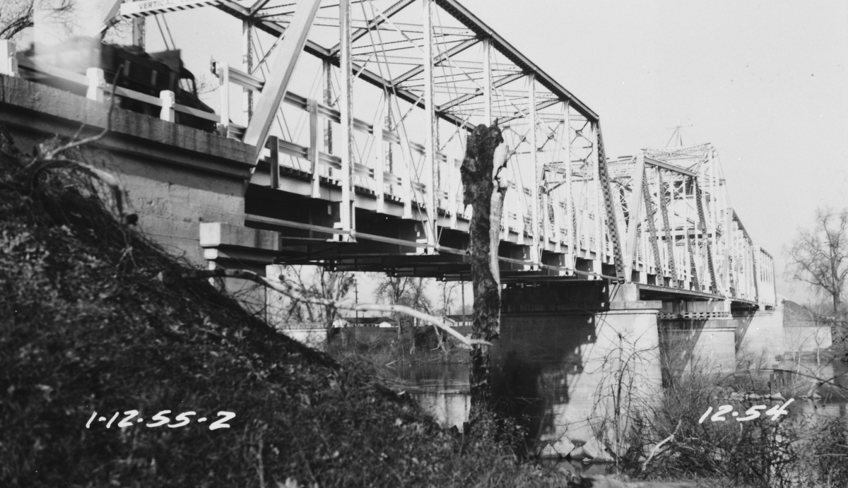 Gianella Bridge, Hamilton City 