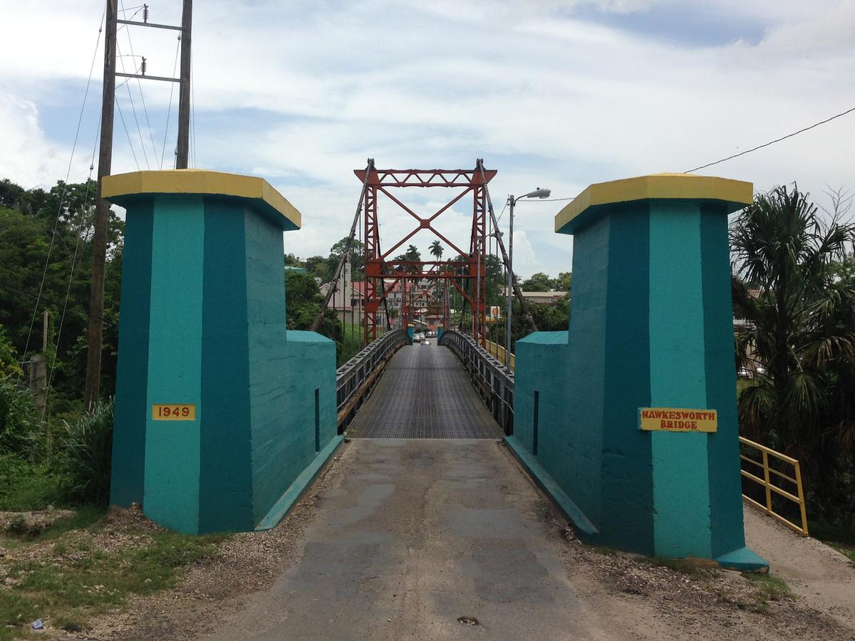 Hawkesworth-Brücke 