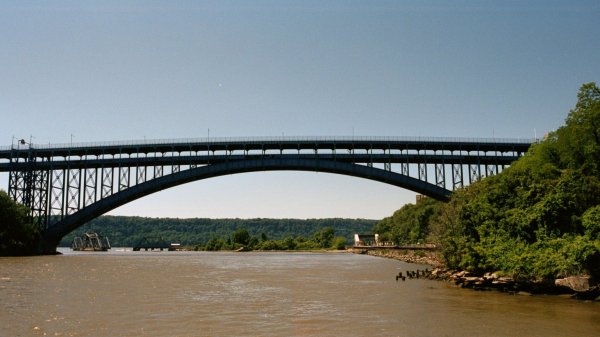 Henry Hudson Bridge 