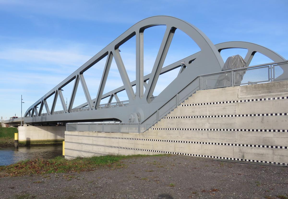 Huntebrück Bascule Bridge 
