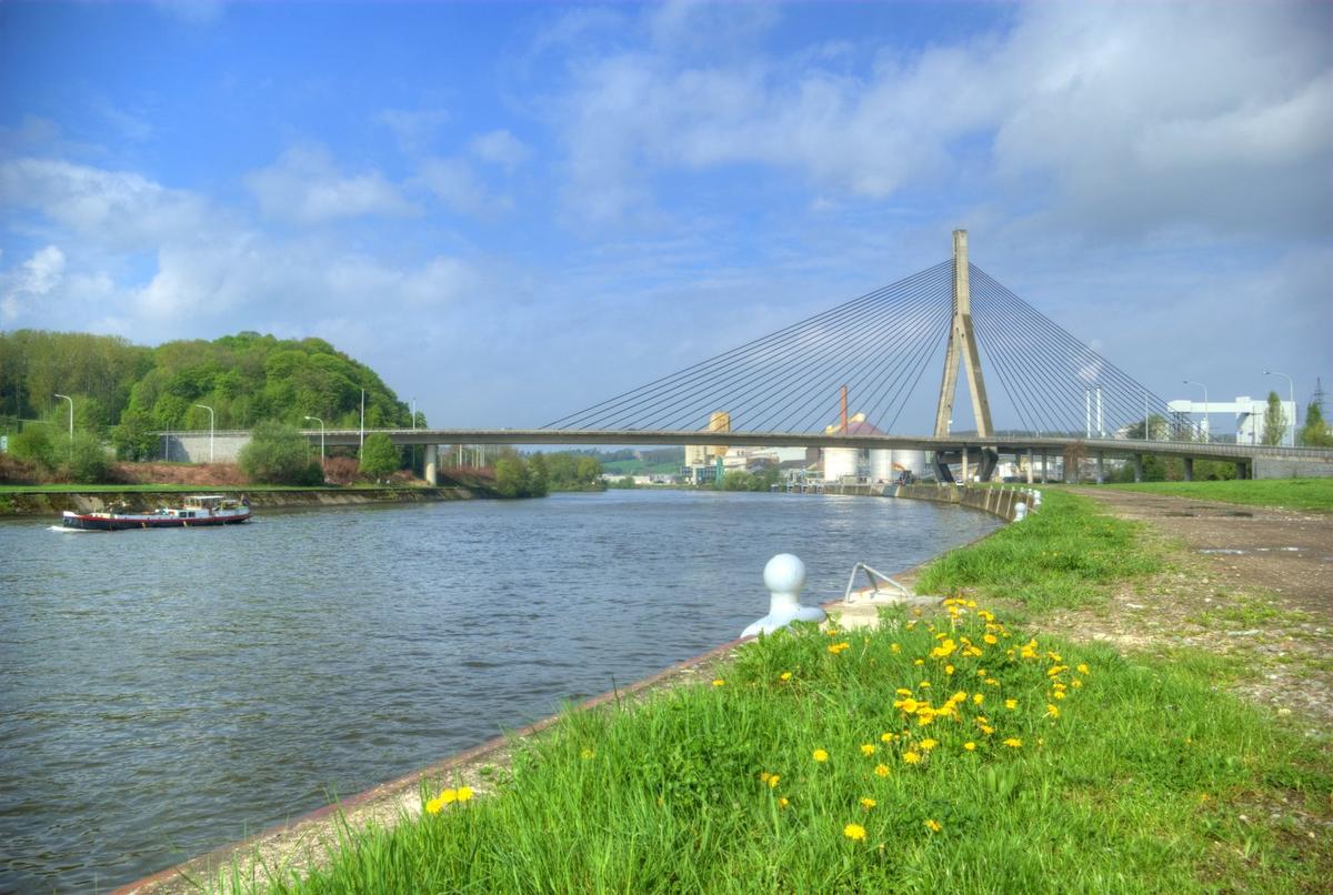 Ben-Ahin Bridge 