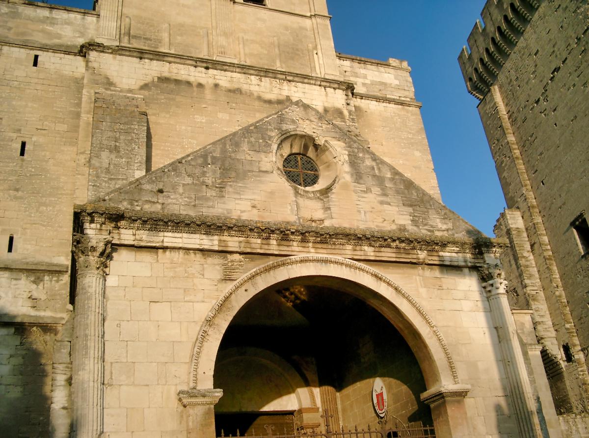 Cathédrale Notre-Dame-des-Doms, Avignon 