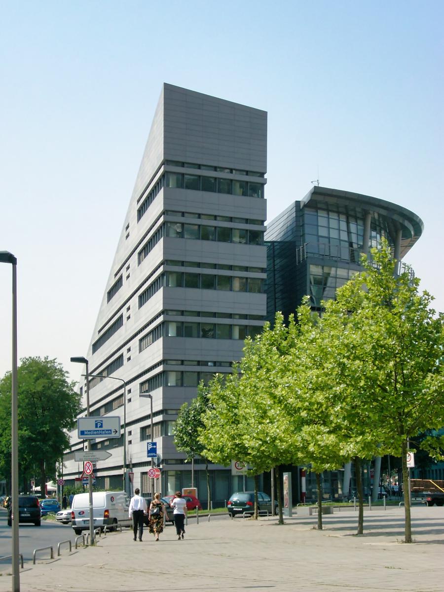 Port des médias, Düsseldorf – Grand Bateau 