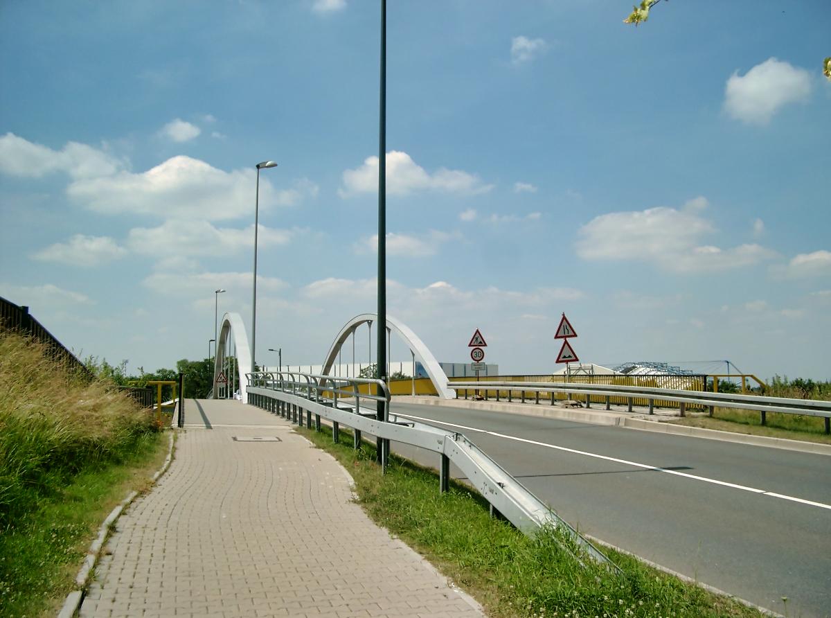 Brücke im Zuge der K3 in Düsseldorf-Lichtenbroich 