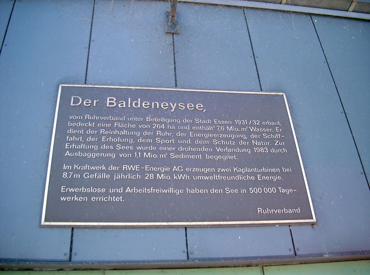 Ruhrwehr am Baldeneysee in Essen-Werden 