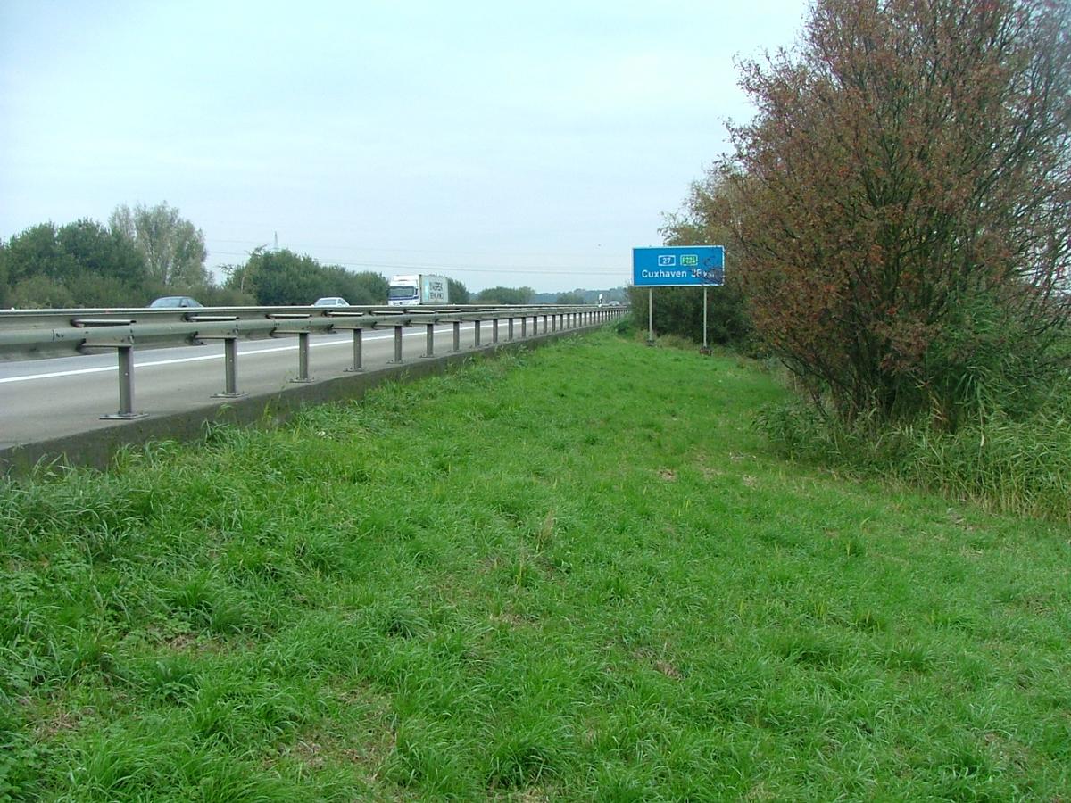 The bog crossing for the A 27 Motorway near Bremerhaven appears like a causeway because of the low embankments on either side. The bog crossing for the A 27 Motorway near Bremerhaven appears like a causeway because of the low embankments on either side.