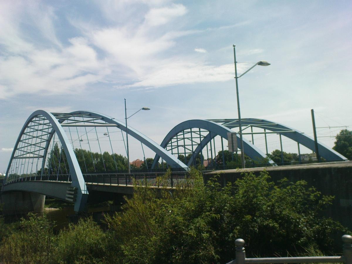 Jerusalem Bridge 