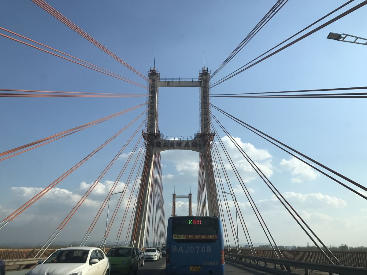 Brücke in Jinan über den Gelben Fluß 