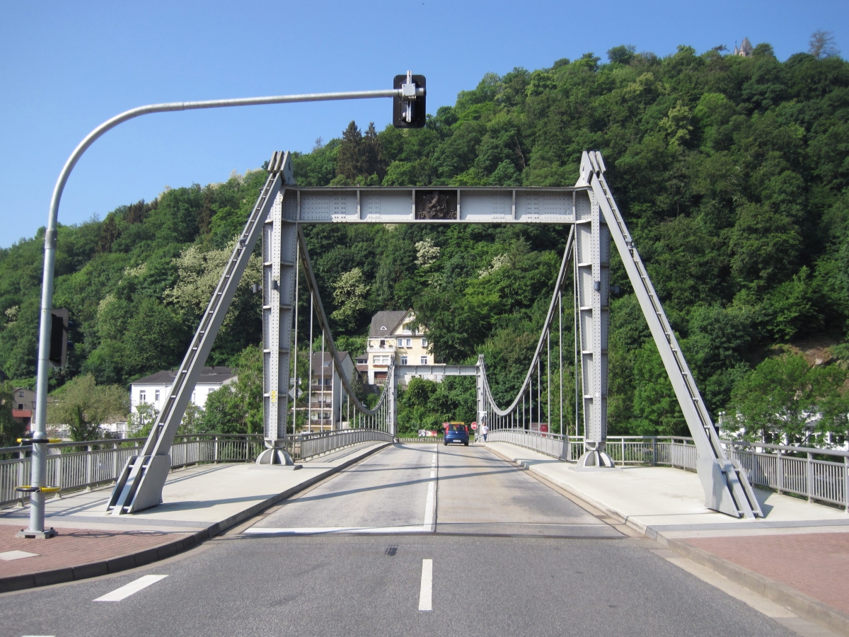 Kettenbrücke 