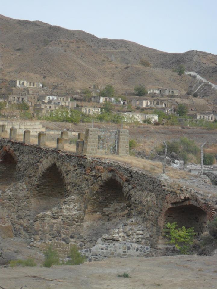 Choda-Afarin-Brücke (13. Jahrhundert) 