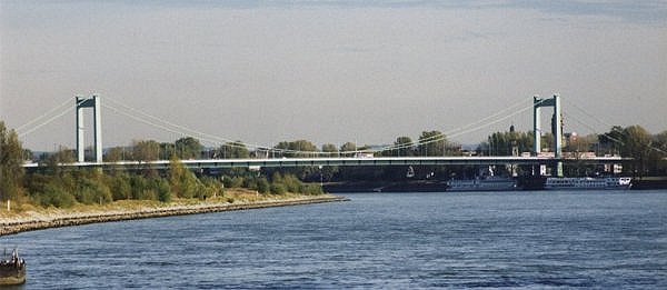 Cologne-Mülheim Bridge 