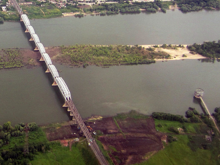 Pont ferroviaire Komsomolsk 