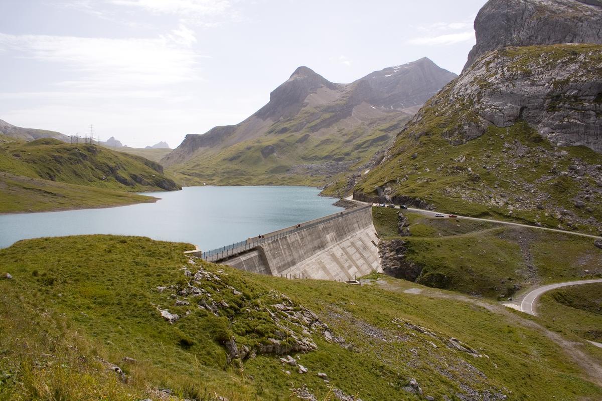 Sanetsch Dam 