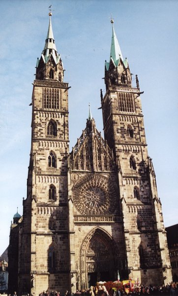 Saint Laurent à Nuremberg 