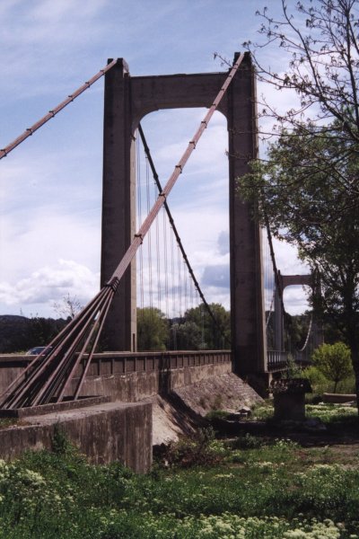 Pont suspendu de Manosque 