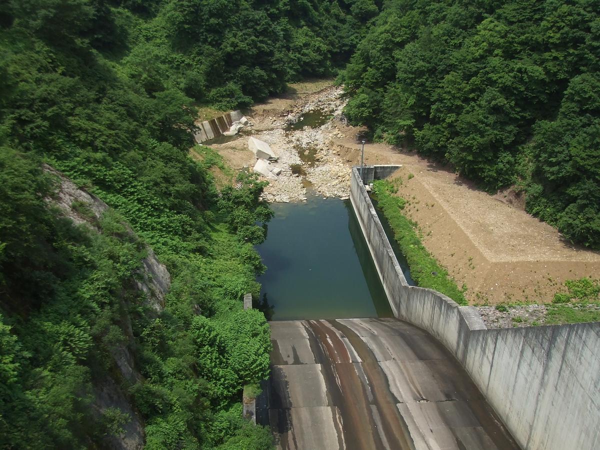 Minase Dam 