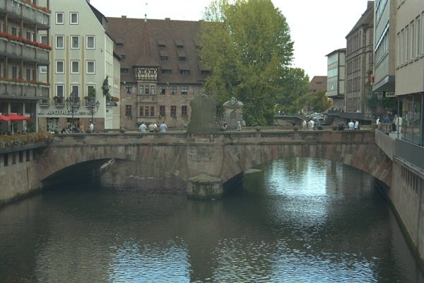 Museumbrücke à Nuremberg, Allemagne 