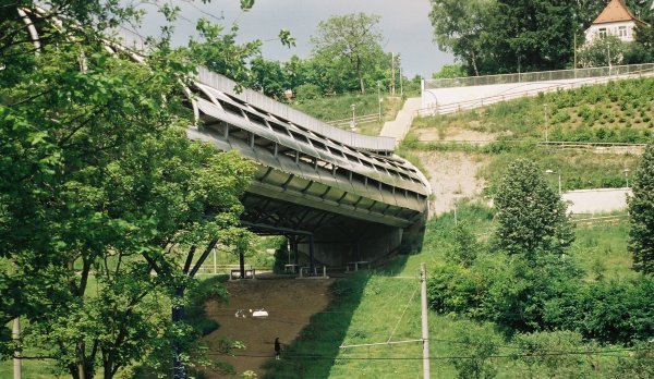 Nesenbach Valley Bridge 