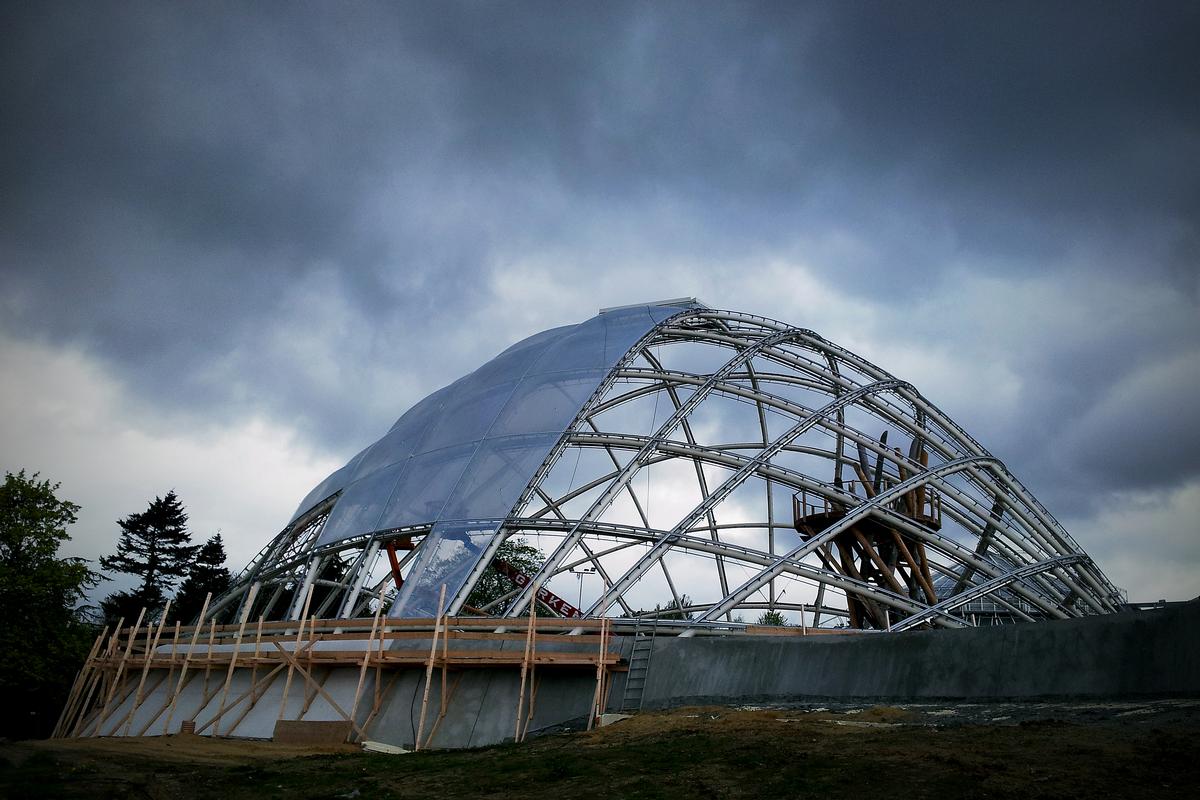 The new greenhouse at the Aarhus University botanical garden under construction 