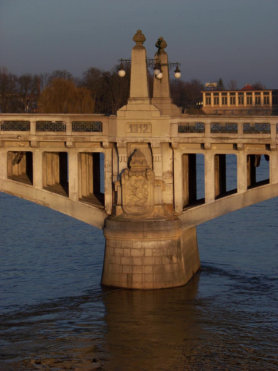 Elbebrücke Nymburk 