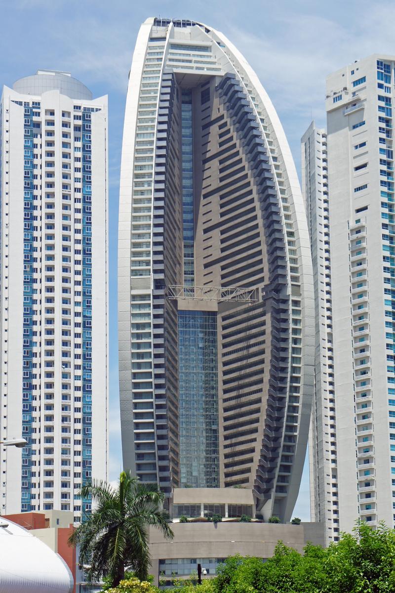 Trump Ocean Club International Hotel and Tower 