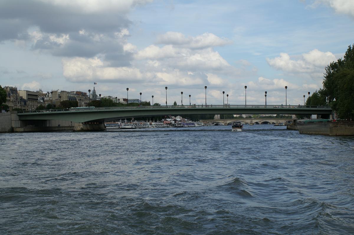 Almabrücke, Paris 